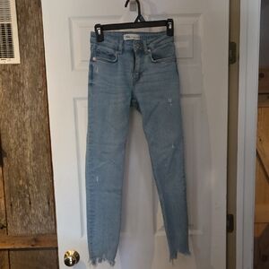 Zara Raw Hem Skinny Jeans Sz 2